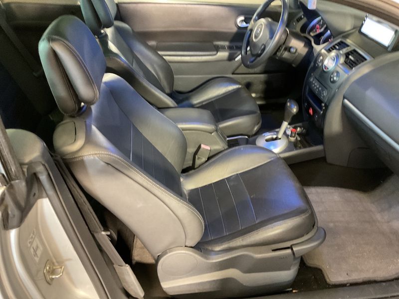Renault Megane 2.0 Authentique 2007 – снимка 3