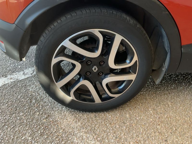 Renault Captur 1.5 dCi Energy Zen 2015 – снимка 9