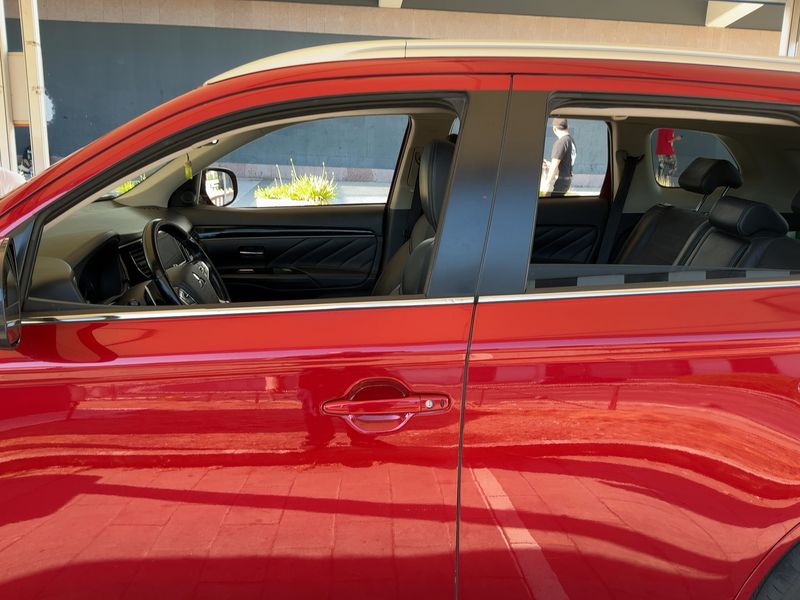 Mitsubishi Outlander 2.4 PHEV Motion 4WD 2018 – снимка 4