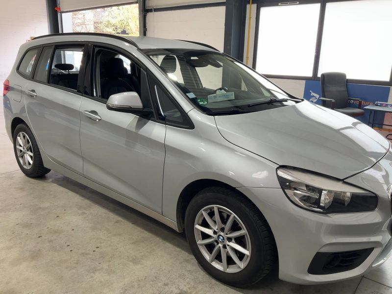 BMW 2er 216i Gran Tourer Advantage 2016 – снимка 12