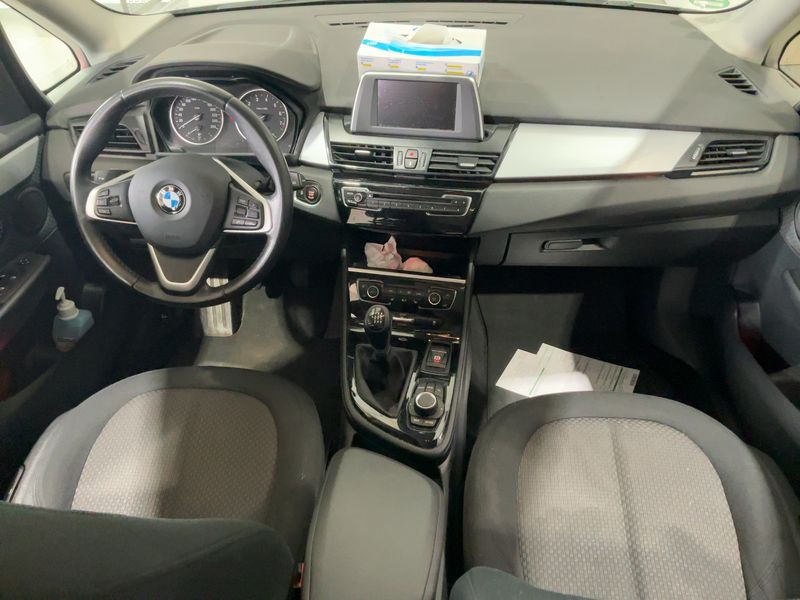 BMW 2er 216i Gran Tourer Advantage 2016 – снимка 17