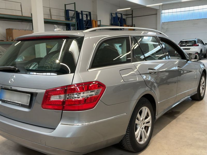 Mercedes-Benz E-Klasse E 200 CGI T BlueEfficiency Elegance 2012 – снимка 8