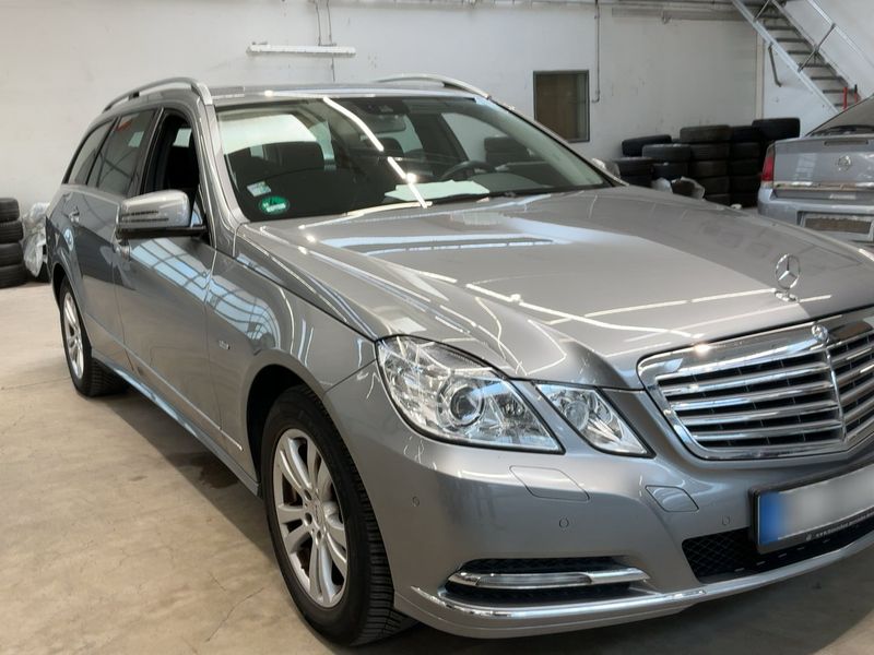 Mercedes-Benz E-Klasse E 200 CGI T BlueEfficiency Elegance 2012 – снимка 12