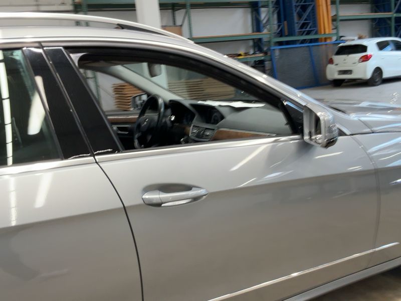 Mercedes-Benz E-Klasse E 200 CGI T BlueEfficiency Elegance 2012 – снимка 10