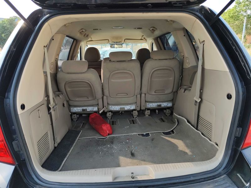 Kia Carnival 2.9 CRDi VGT Concept 2007 – снимка 9