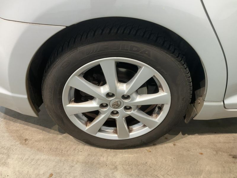 Toyota Avensis 1.8 Executive 2009 – снимка 9