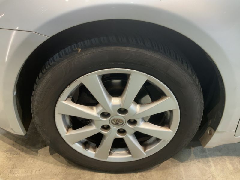 Toyota Avensis 1.8 Executive 2009 – снимка 3