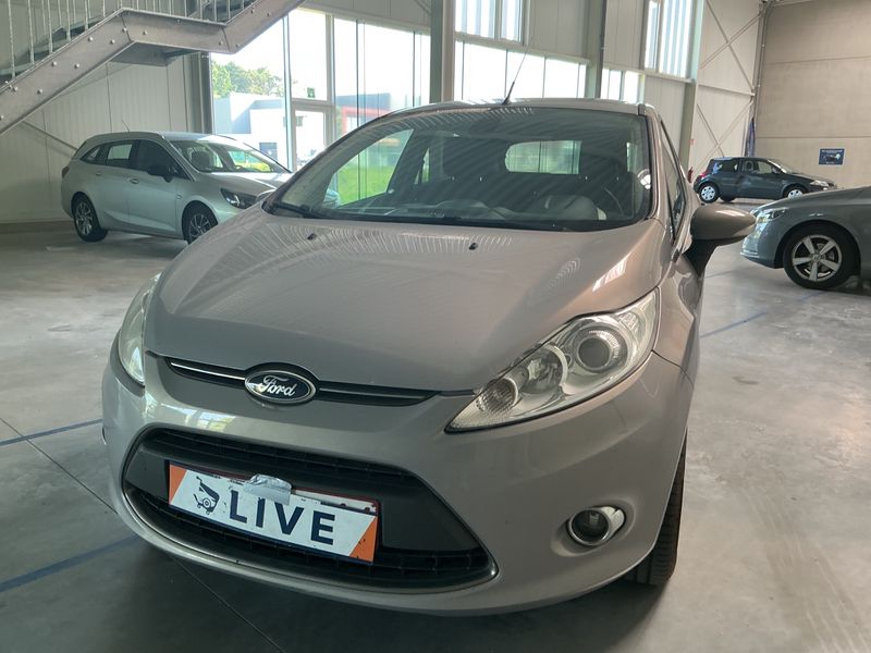 Ford Fiesta 1.6 TDCi Titanium 2011 – снимка 1