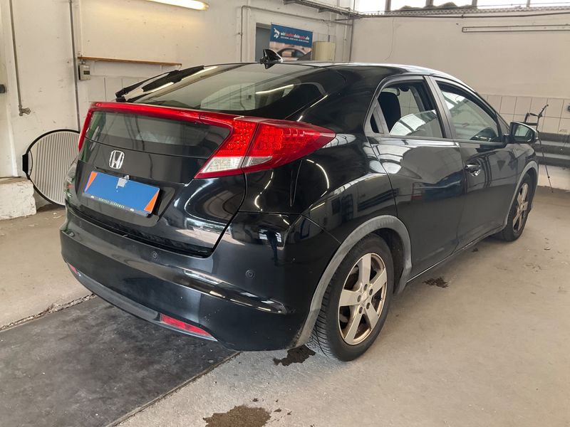 Honda Civic 2.2 DTEC I-DTEC Sport 2012 – снимка 2