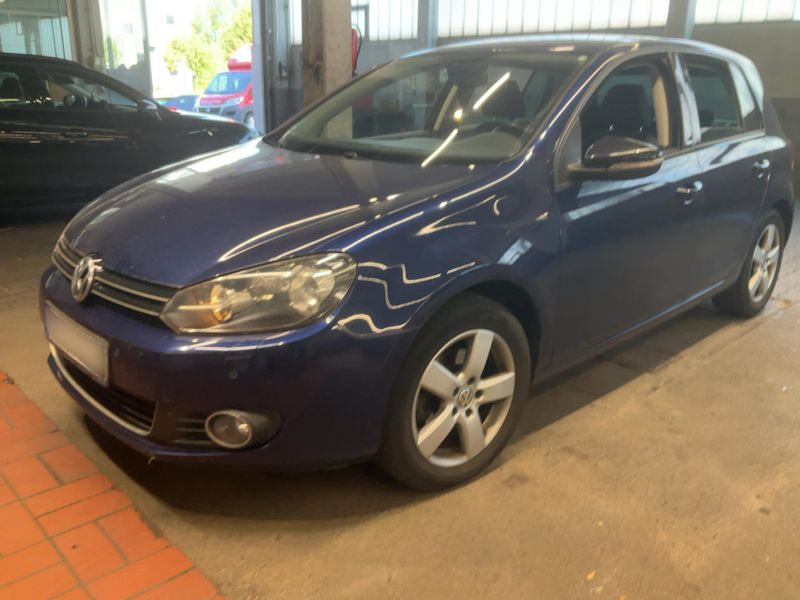 Volkswagen Golf VI 1.2 TSI Style 2011 – снимка 1