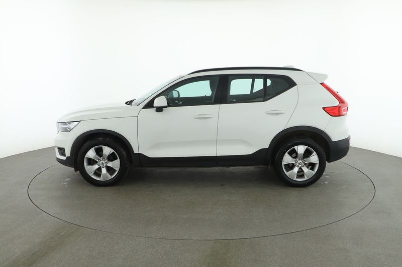 Volvo XC40 2.0 D3 2WD 2019 – снимка 4