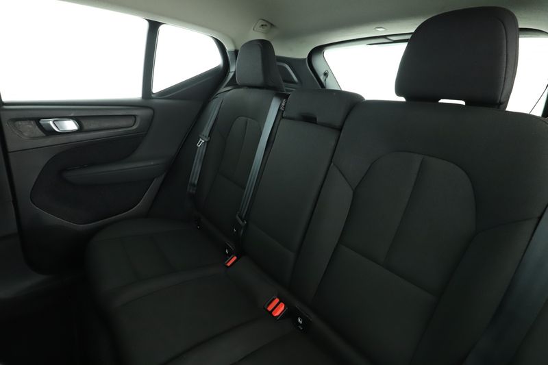 Volvo XC40 2.0 D3 2WD 2019 – снимка 18