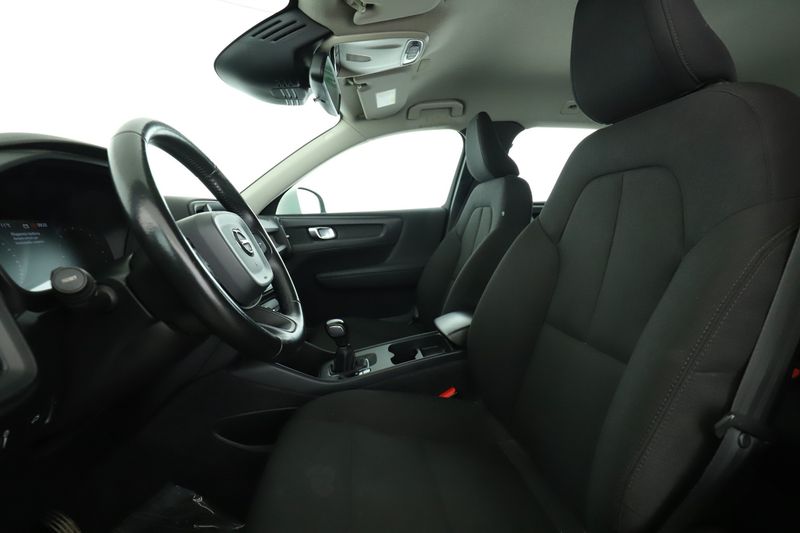 Volvo XC40 2.0 D3 2WD 2019 – снимка 16