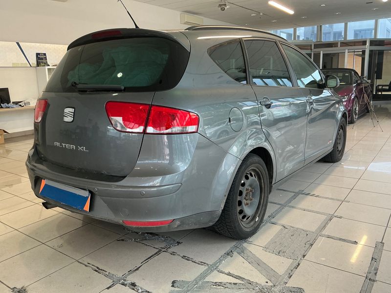 Seat Altea 1.6 TDI Reference Copa 2012 – снимка 2