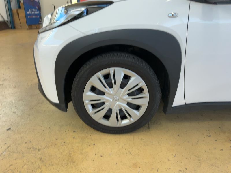 Toyota Aygo X 1.0 VVT-i Business Edition 2024 – снимка 3