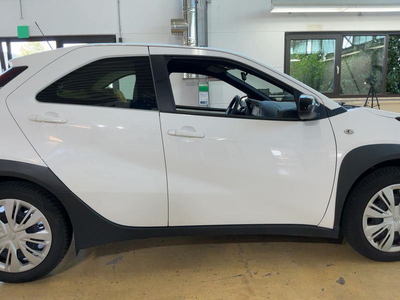 Toyota Aygo X 1.0 VVT-i Business Edition 2024 – снимка 10