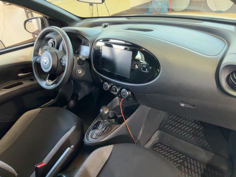 Toyota Aygo X 1.0 VVT-i Business Edition 2024 – снимка 18