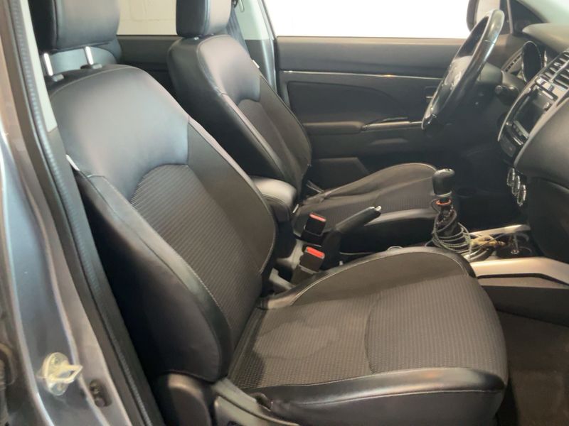Peugeot 4008 1.8 HDi 2015 – снимка 11