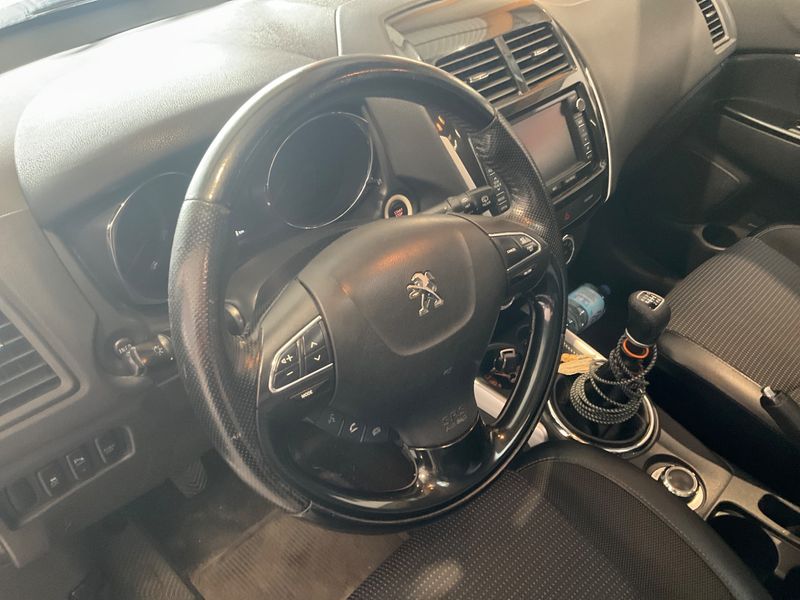 Peugeot 4008 1.8 HDi 2015 – снимка 34