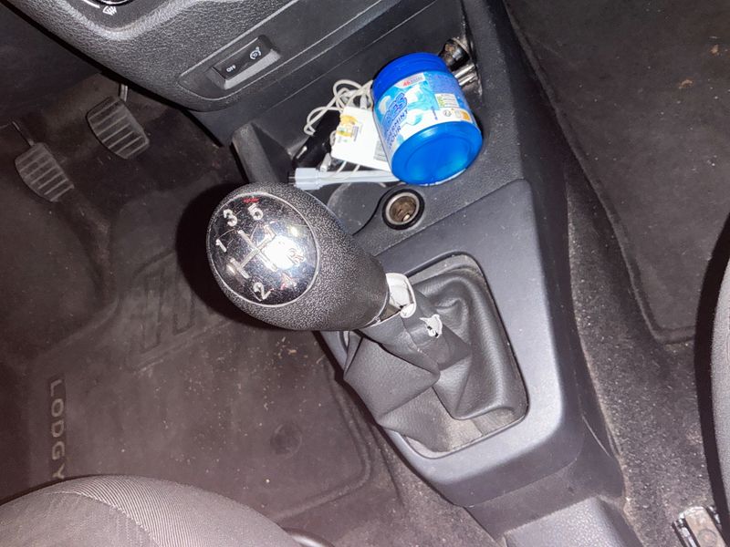 Dacia Lodgy 1.5 dCi Diesel Laureate 2012 – снимка 27