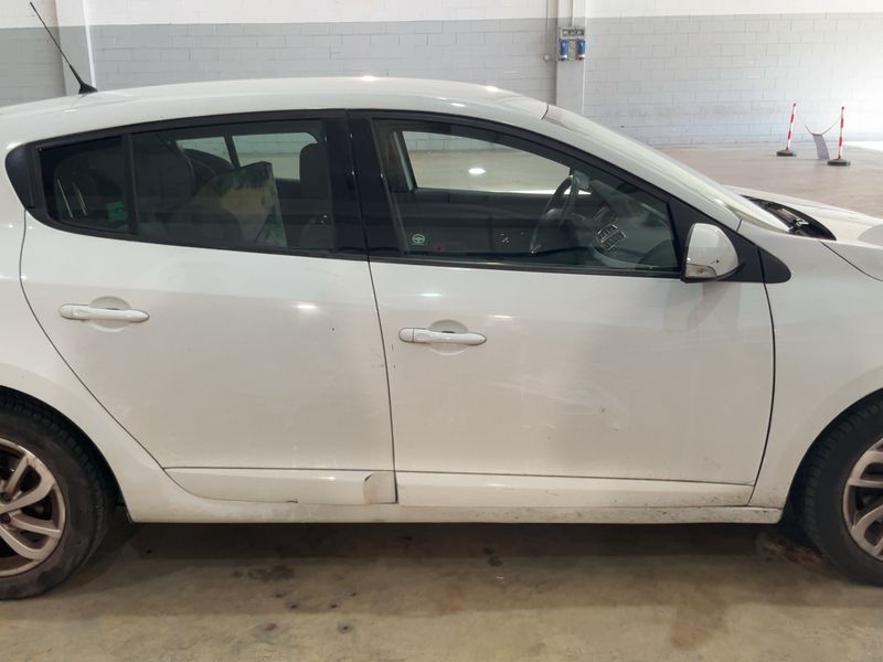 Renault Megane 1.5 dCi GT-Style 2014 – снимка 10