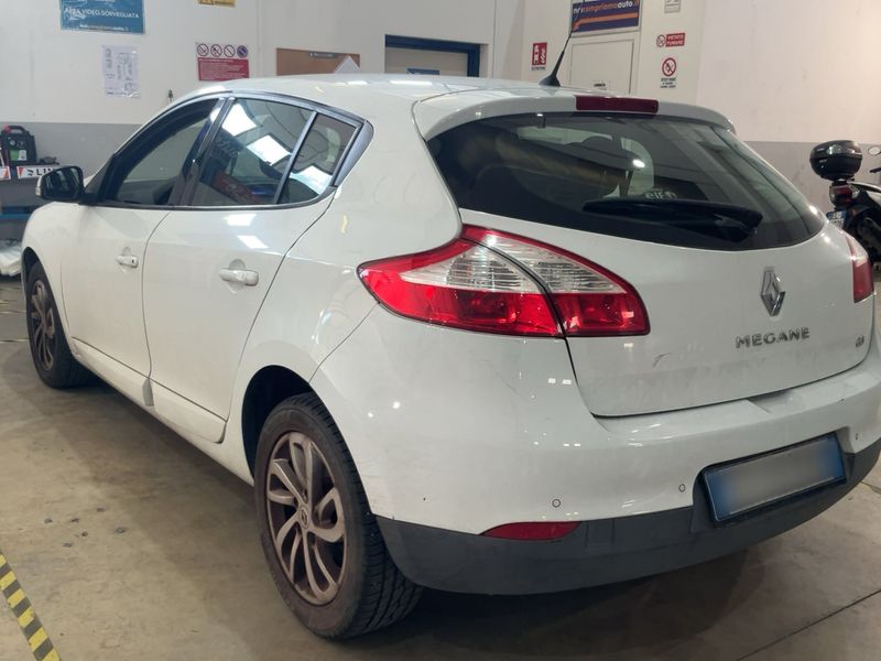 Renault Megane 1.5 dCi GT-Style 2014 – снимка 6