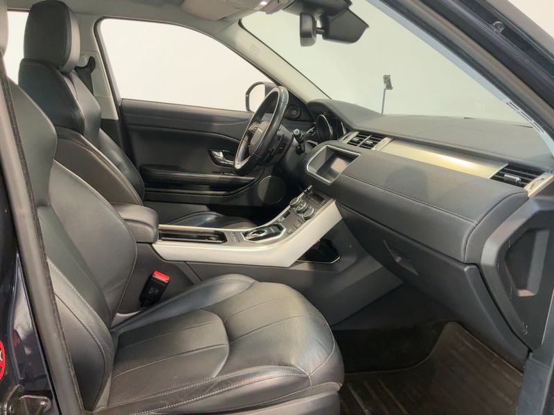 Land Rover Evoque 2.0 Sd4 SE Dynamic 2018 – снимка 17