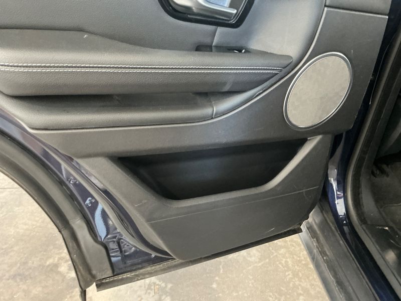 Land Rover Evoque 2.0 Sd4 SE Dynamic 2018 – снимка 25