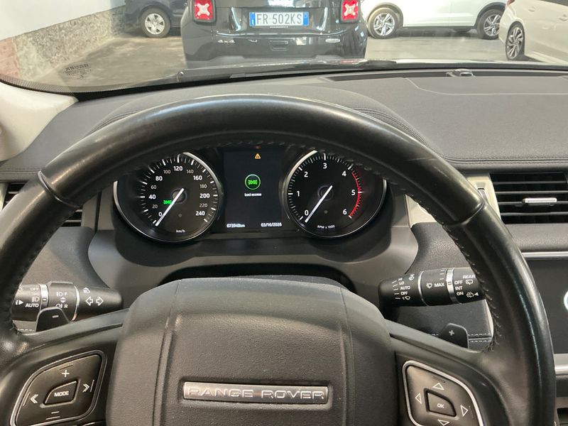 Land Rover Evoque 2.0 Sd4 SE Dynamic 2018 – снимка 24