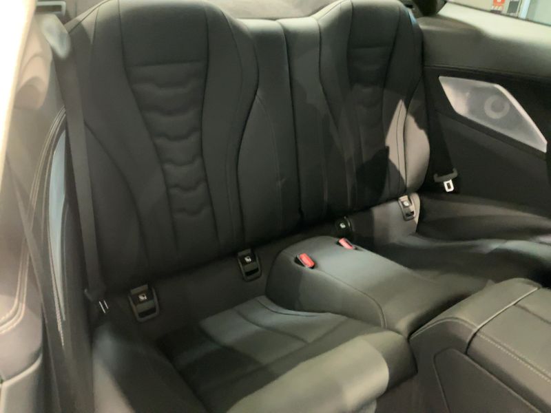 BMW 8er M850i xDrive 2021 – снимка 19