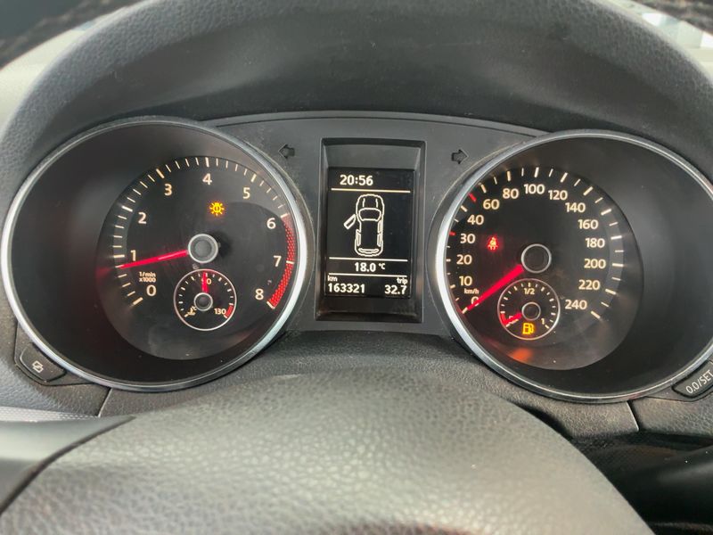 Volkswagen Golf VI 1.6 Comfortline 2009 – снимка 18