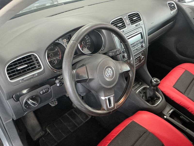Volkswagen Golf VI 1.6 Comfortline 2009 – снимка 30
