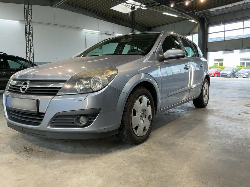 Opel Astra 1.6 Edition 2005 – снимка 2
