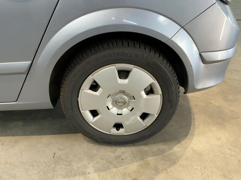 Opel Astra 1.6 Edition 2005 – снимка 5