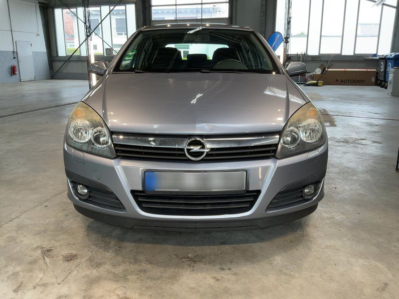 Opel Astra 1.6 Edition 2005 – снимка 14
