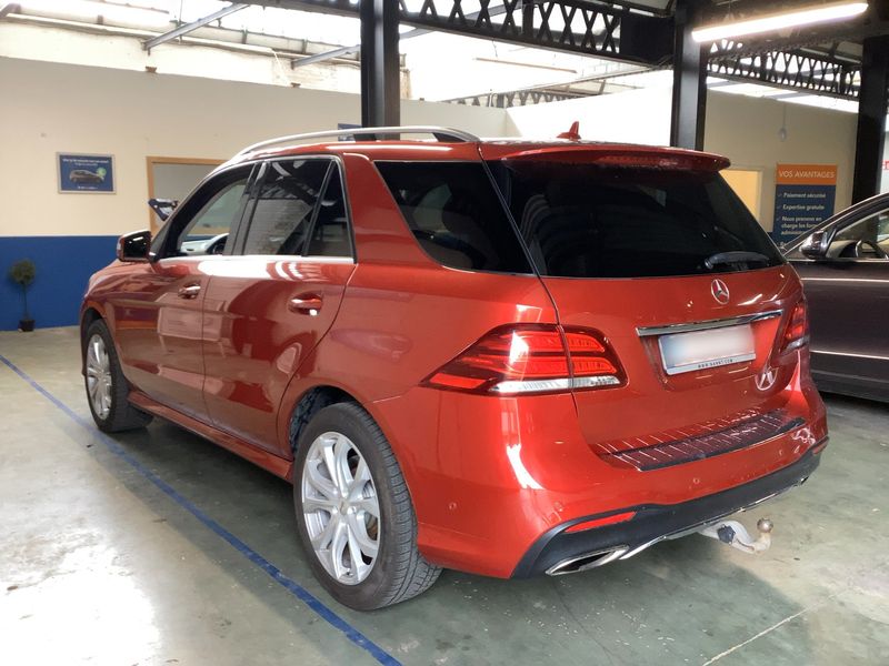 Mercedes-Benz GLE-Klasse GLE 500 4Matic AMG Line 2016 – снимка 6