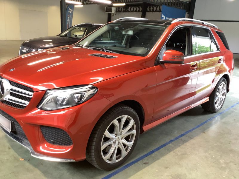 Mercedes-Benz GLE-Klasse GLE 500 4Matic AMG Line 2016 – снимка 2