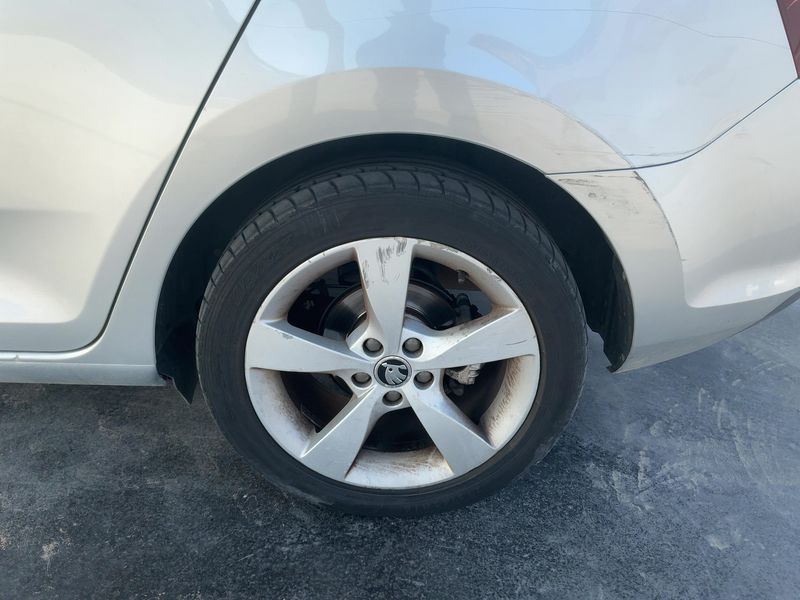 Skoda Rapid Spaceback 1.4 TDI Ambition 2016 – снимка 5