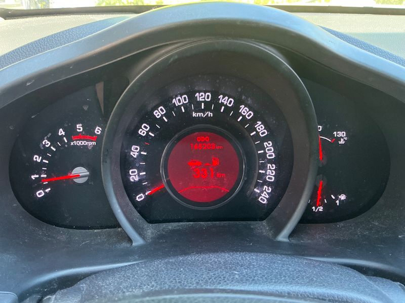 Kia Sportage 1.7 CRDi Active 2WD 2012 – снимка 18