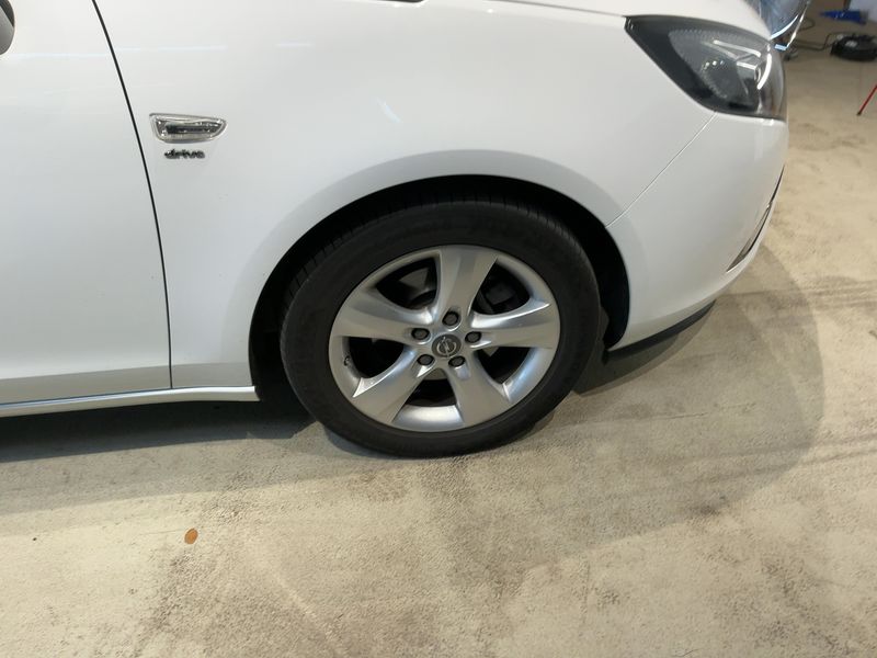 Opel Zafira Tourer 1.4 Turbo Drive 2016 – снимка 11