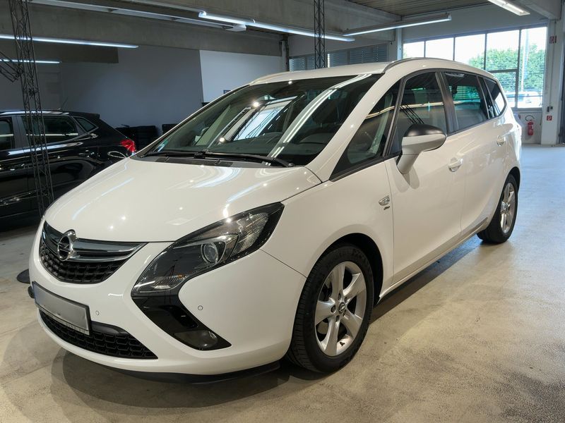 Opel Zafira Tourer 1.4 Turbo Drive 2016 – снимка 1