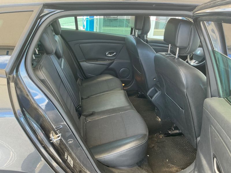 Renault Megane 1.4 TCe BOSE Edition 2010 – снимка 19