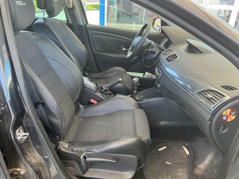 Renault Megane 1.4 TCe BOSE Edition 2010 – снимка 16