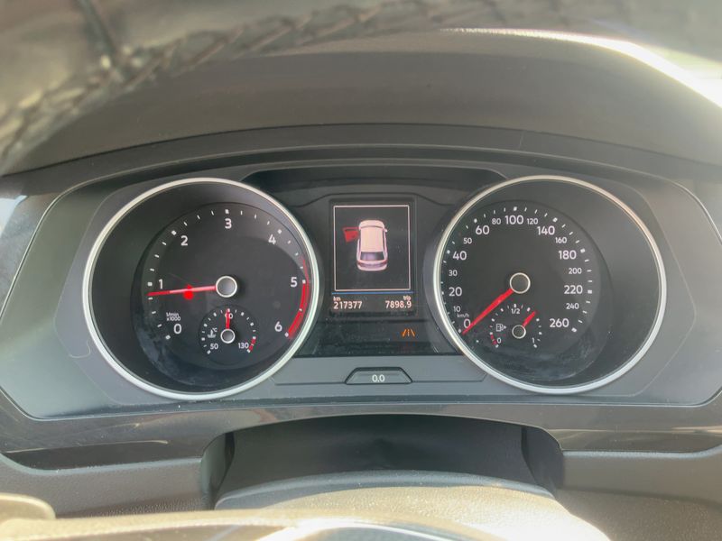 Volkswagen Tiguan 2.0 TDI Style 4Motion BlueMotion Tech 2018 – снимка 19