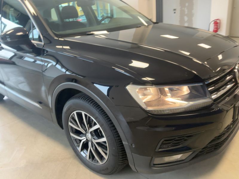 Volkswagen Tiguan 2.0 TDI Style 4Motion BlueMotion Tech 2018 – снимка 12