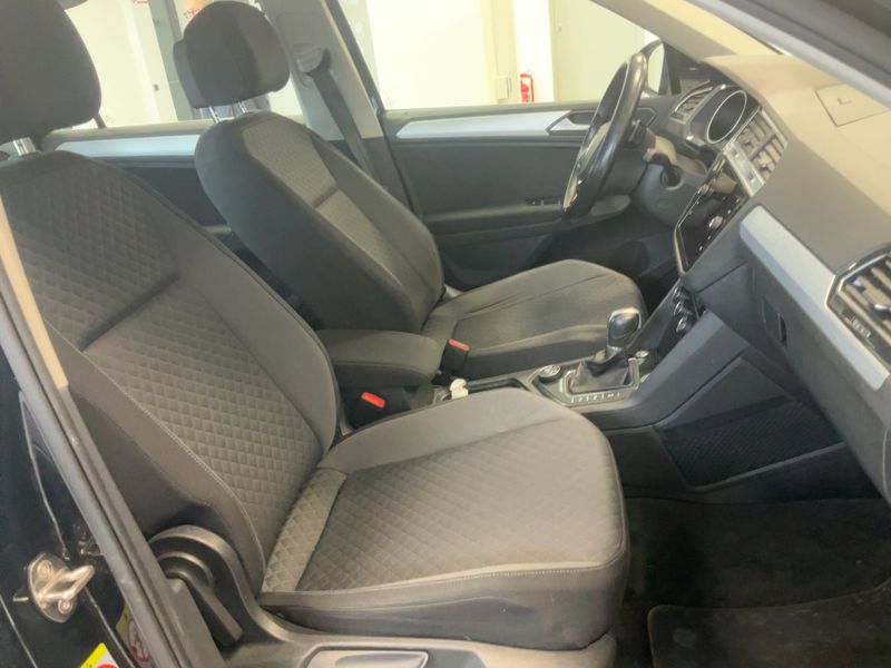 Volkswagen Tiguan 2.0 TDI Style 4Motion BlueMotion Tech 2018 – снимка 17
