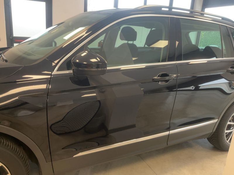 Volkswagen Tiguan 2.0 TDI Style 4Motion BlueMotion Tech 2018 – снимка 4