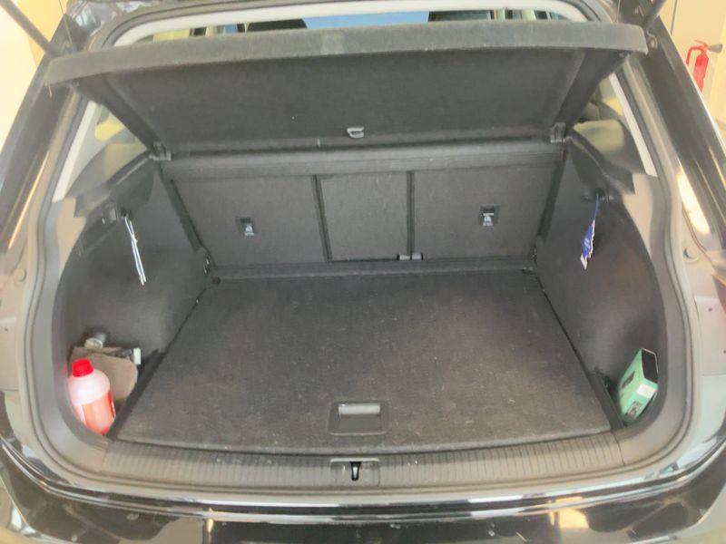 Volkswagen Tiguan 2.0 TDI Style 4Motion BlueMotion Tech 2018 – снимка 16