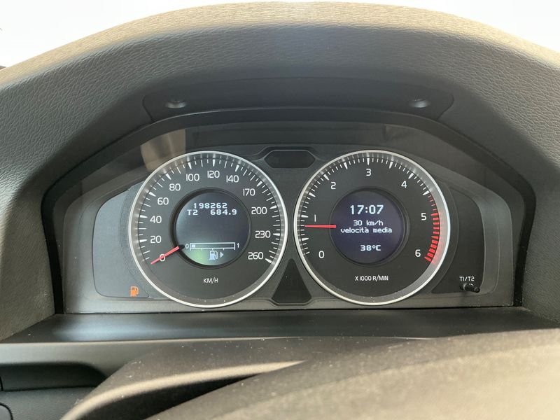 Volvo V60 2.0 D4 Kinetic 2011 – снимка 4