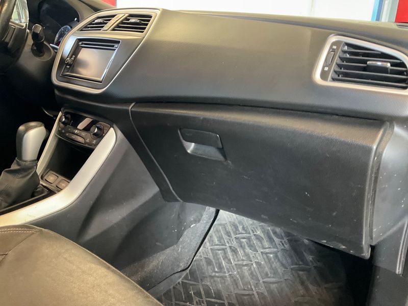Suzuki SX4 1.6 DDiS AllGrip Shine 4x4 2016 – снимка 32